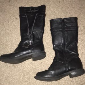 Black Jessica Simpson boots
